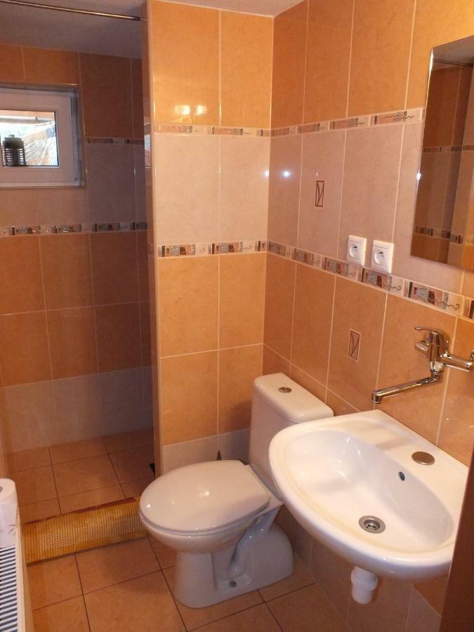 Apartmany Zachar Besenova Ngoại thất bức ảnh